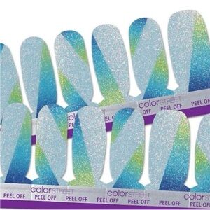 Color Street WATERFALL’S EDGE Glitter Nail Set